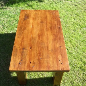 The Bartlett Barn Beam Coffee Table Handmade with Reclaimed Wood by Arcadian Cottage Bild 3