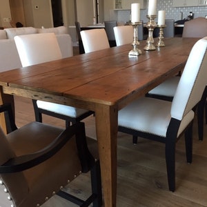 The Vaucluse French Harvest Farmhouse Table Handmade with Reclaimed Barn Wood imagem 3