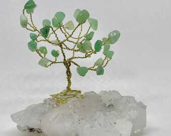 Wire tree sculpture, Tree on crystal, Tree of Life, Gem tree, Crystal tree, Quartz crystal, Tree with crystal base,