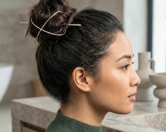 Horquilla geométrica minimalista en forma de X, pasador de metal para moño en forma de cruz en oro, plata u oro rosa, accesorio moderno para el cabello de mujer.
