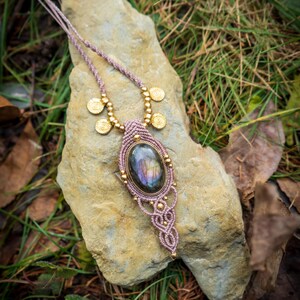 Multiflash Labradorite Necklace • Blue Fire Labradorite Pendant • Macrame Jewelry • Boho Healing Necklace • Flashy Gemstone Necklace