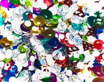 Mélange de paillettes de célébration, ballons, chapeaux de fête, étoiles, paillettes, mélange coloré pour shaker