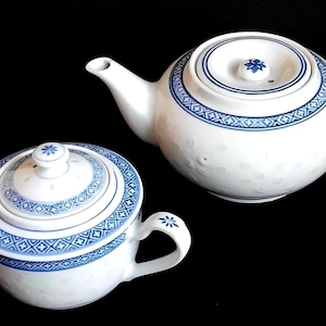 Vintage Chinese Rice Grain Jingdezhen Porcelain Teapots