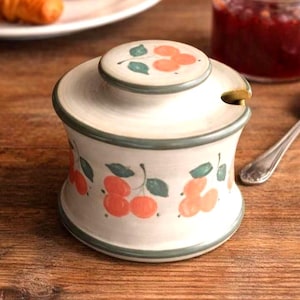 Pot de confiture avec couvercle en poterie Jersey vintage