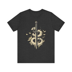 Orm lindad runt dolk Edgy Grunge T-shirt, Edgy Grunge Tee, Alt Streetwear-present bild 11