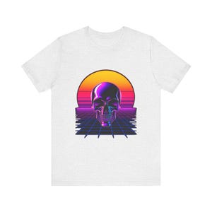 Chrome Skull Neon Perspective Synthwave Retro 80er T-Shirt, Synthwave Retro Tee, Retrowave Geschenk Bild 2
