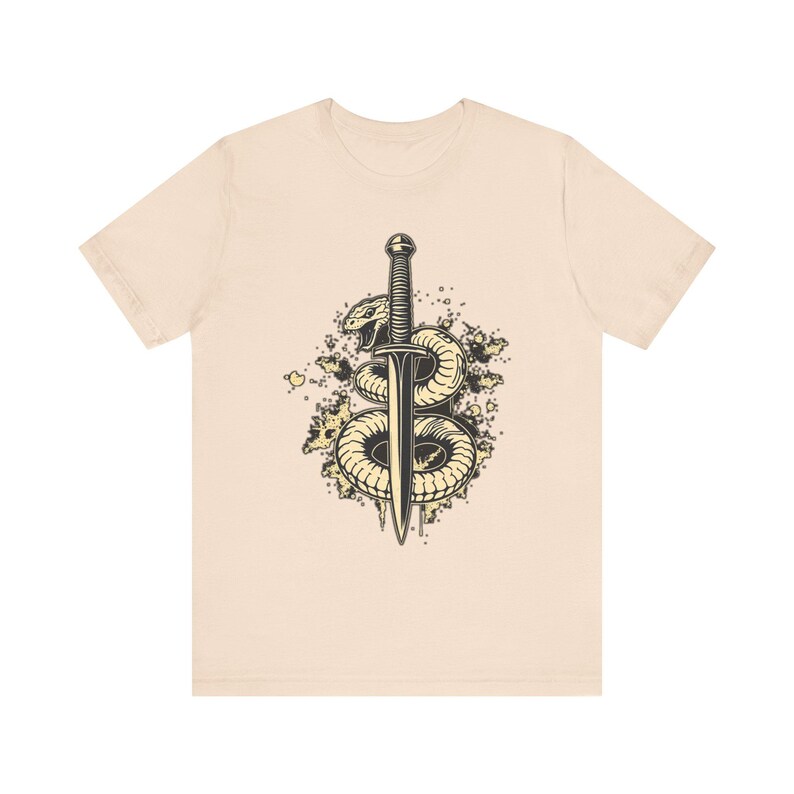 Orm lindad runt dolk Edgy Grunge T-shirt, Edgy Grunge Tee, Alt Streetwear-present bild 5