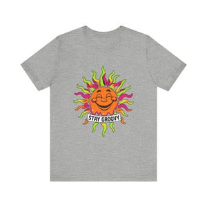 T-Shirt mit schmelzender, lächelnder Sonne im psychedelischen 70er-Jahre-Retro-Stil, psychedelisches 70er-Jahre-T-Shirt, cooles Hippie-Geschenk Bild 10