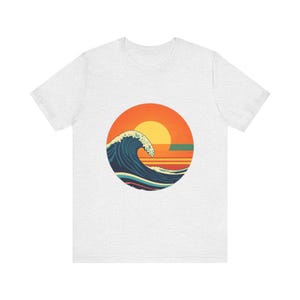 Retro Ocean Wave T-Shirt, Vintage Surf Sonnenuntergang T-Shirt, Strand-Liebhaber Küstennatur Geschenk Bild 2