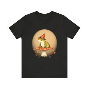 T-Shirt mit Frosch und Hut im Cottagecore-Stil, verspieltes Cottagecore-T-Shirt, Cottagecore-Geschenk Bild 7