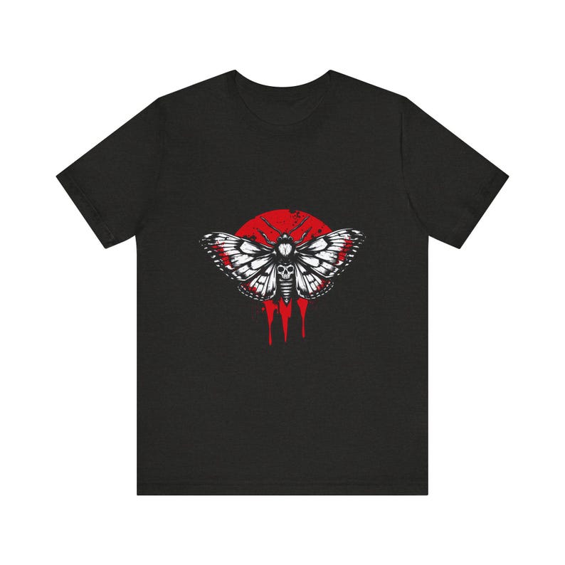 T-Shirt mit Mottenschädel-Flügeln im Grunge-Stil, trendiges Grunge-Shirt, alternatives Streetwear-Geschenk Bild 7