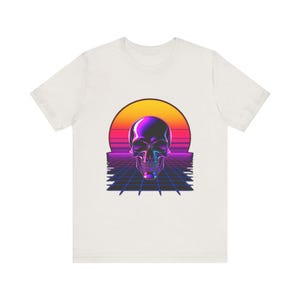 Chrome Skull Neon Perspective Synthwave Retro 80er T-Shirt, Synthwave Retro Tee, Retrowave Geschenk Bild 6