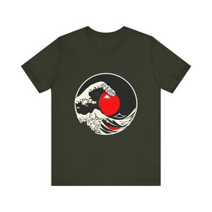 Great Cresting Wave Mount Japanese Ukiyo-e T-Shirt, Japanese Art Tee, Japanese Art Gift image 8