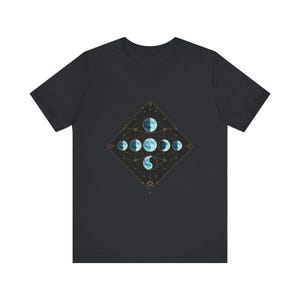 T-Shirt mit Mondphasen-Motiven, himmlisch-mystisches Geschenk Bild 4