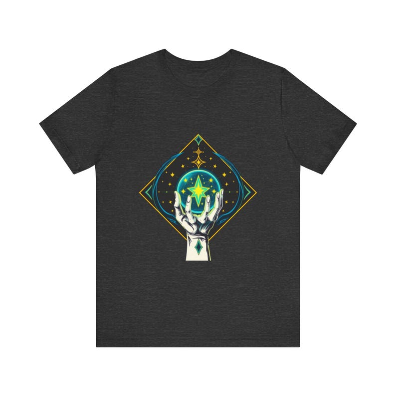 T-Shirt mit leuchtendem Kristallmotiv, himmlisch-mystisches Geschenk Bild 11