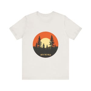 Retro Forest Pines Sonnenuntergang T-Shirt, Vintage Retro Outdoors T-Shirt, Natur Abenteuer Geschenk Bild 6