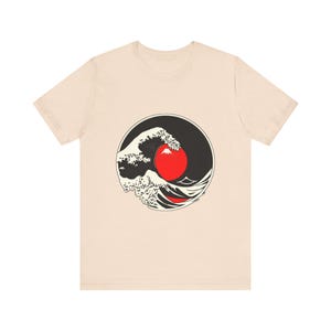 Great Cresting Wave Mount Japanese Ukiyo-e T-Shirt, Japanese Art Tee, Japanese Art Gift image 5