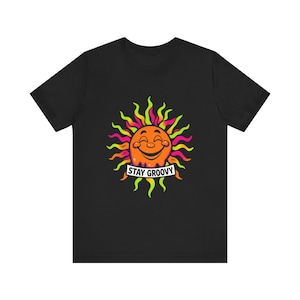 T-Shirt mit schmelzender, lächelnder Sonne im psychedelischen 70er-Jahre-Retro-Stil, psychedelisches 70er-Jahre-T-Shirt, cooles Hippie-Geschenk Bild 3