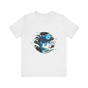 T-Shirt mit Koi-Karpfen inmitten japanischer Ukiyo-e-Malerei, japanisches Kunst-T-Shirt, Geschenkidee für japanische Kunst Bild 2