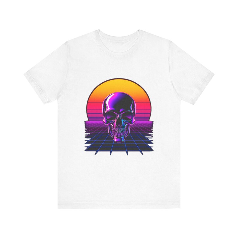 Chrome Skull Neon Perspective Synthwave Retro 80er T-Shirt, Synthwave Retro Tee, Retrowave Geschenk Bild 1