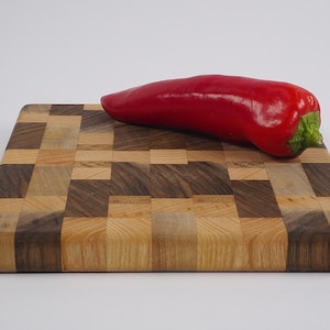Tábua de corte de madeira de topo, bandeja de servir 17 x 18 cm