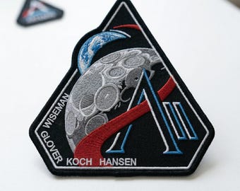 Artemis II Mission Patch, Artemis 2 Space Patch, Embroidered Iron On Patch, Moon Mission Badge