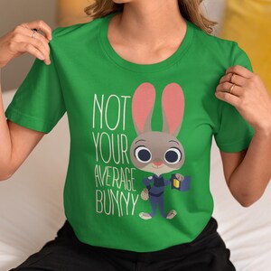 Camiseta de Zootopia de Disney, camiseta de Judy Hopps "Conejita normal y corriente", camiseta familiar de Disney, camiseta de Walt Disney World imagen 2