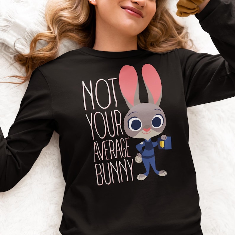 Camiseta de Zootopia de Disney, camiseta de Judy Hopps "Conejita normal y corriente", camiseta familiar de Disney, camiseta de Walt Disney World imagen 1