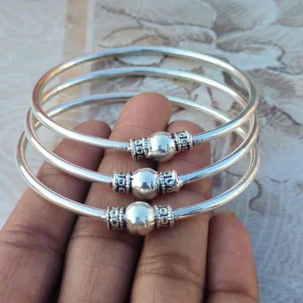 Handgemaakte 925 sterlingzilveren armbandenset | Triple Ball Charm Kada Stack | Minimalistische zilveren armband voor dames