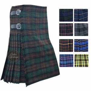 Könnte beinhalten: Ein grün-brauner Schottenrock mit Lederriemen und Schnallen. Der Kilt hat ein plissiertes Design und gefranste Kanten. Mehrere Stoffmuster mit Karomuster sind abgebildet. Der Kilt trägt den Text "Celtic Heritage".