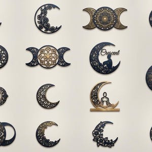 Op de afbeelding: Een verzameling decoratieve wandkunstwerken in de vorm van halve manen in verschillende ontwerpen. Sommige manen hebben bloemmotieven, geometrische vormen of het woord "Yoga" of "Crescent". Het kleurenpalet omvat zwart en goud.