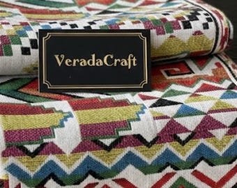 Tela de algodón tejida tailandesa Verada: Textil tribal geométrico blanco roto y colorido (1/2 yarda) WFF47