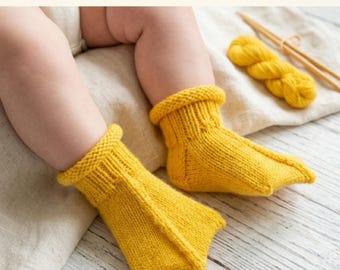 Duck Socks Knitting Pattern PDF, Baby Webbed Booties Tutorial, Animal Nursery Wearable DIY(Digital Download)