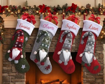 Wichtel Weihnachtsstrumpf - Personalisierter 3D Plüsch Gestickter Name - Individueller Buchstabe