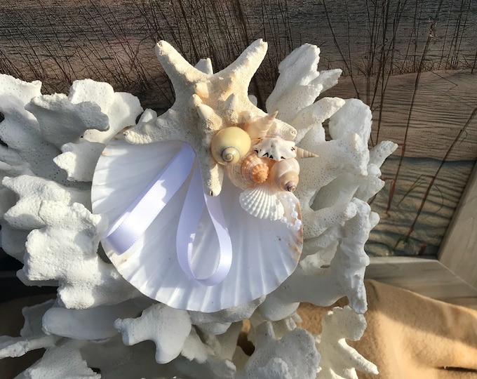 Seashell Ring Bearer Shell