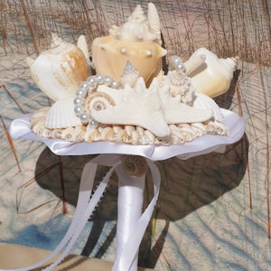 Bridesmaid Seashell Bouquet / Beach Bouquet
