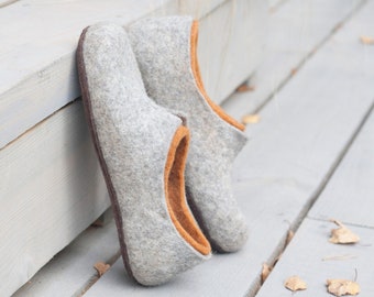 Felt slippers for women, made from 100% natural sheep wool, grey and burned orange woollen clogs for home, leather soles, custom sizes