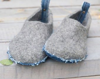 Felted unisex slipper with recycled jeans soles