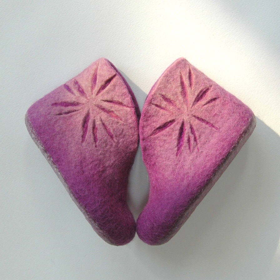 Felted children slippers - Home shoes - Lilac Lavender booties - Children shoes - Valenki - Baby shower - Toddler shoes