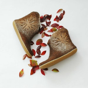 Felted shoes for women Caramel brown colors image 5