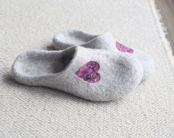 Felted slippers for women with little pink hearts - made of natural boiled wool