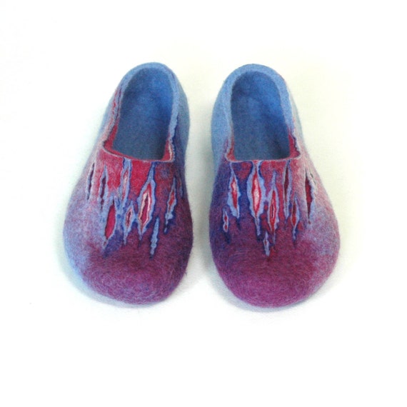 Felt women slippers, Bright woolen indoor shoes, Boho new home gifts, Mom daughter gift