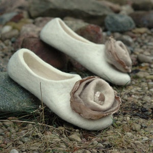 Felted slippers for women - White felt shoes for bride