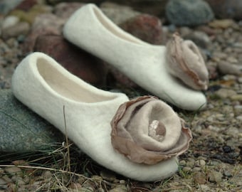 Felted slippers for women - White felt shoes for bride