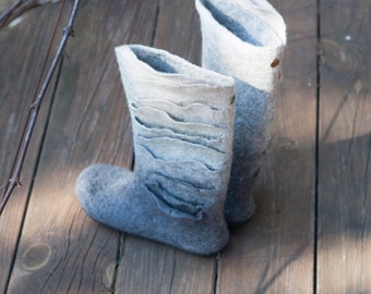 Felted boots for women in grey and beige shades