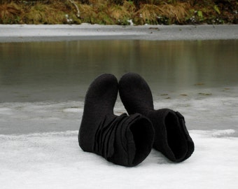 Felted boots for women - Black woolen boots - Valenki