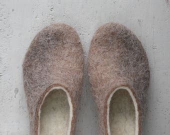 Boiled wool slippers for women made of natural sheep and alpaca wool, perfect gift for mom