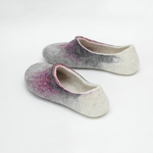 Felted slippers for women in lilac and grey colors woolen clogs perfect gift for Christmas or housewaming image 4