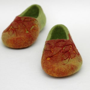 Felted slippers for women in green ad brick red perfect birthday or housewarming gift image 4