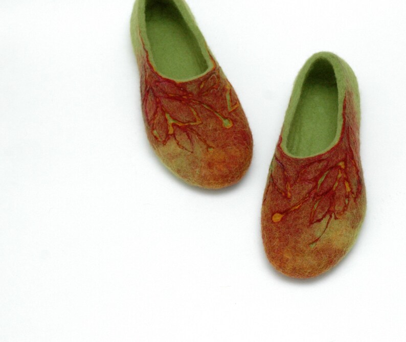 Felted slippers for women in green ad brick red perfect birthday or housewarming gift image 2